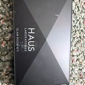 Haus Laboratories Glam Room No.1 Eyeshadow Palette
